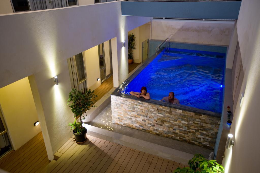 30 อรันเดล แอคคอมโมเดชัน Hotel ฟรีแมนเทิล ภายนอก รูปภาพ